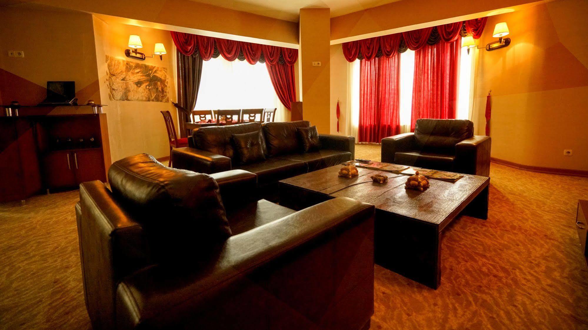 Es Albatros Hotel Eskişehir Kültér fotó