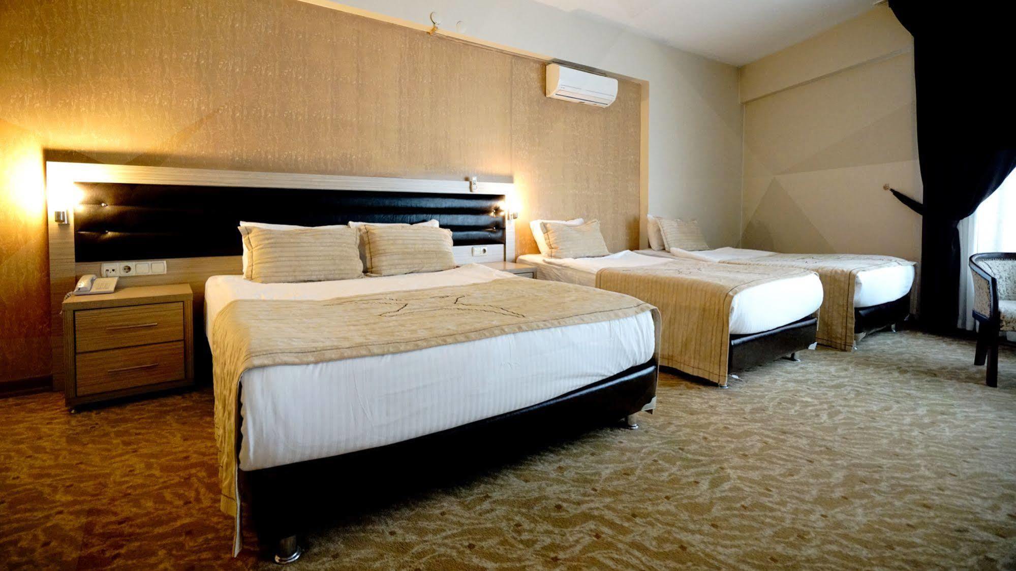 Es Albatros Hotel Eskişehir Kültér fotó