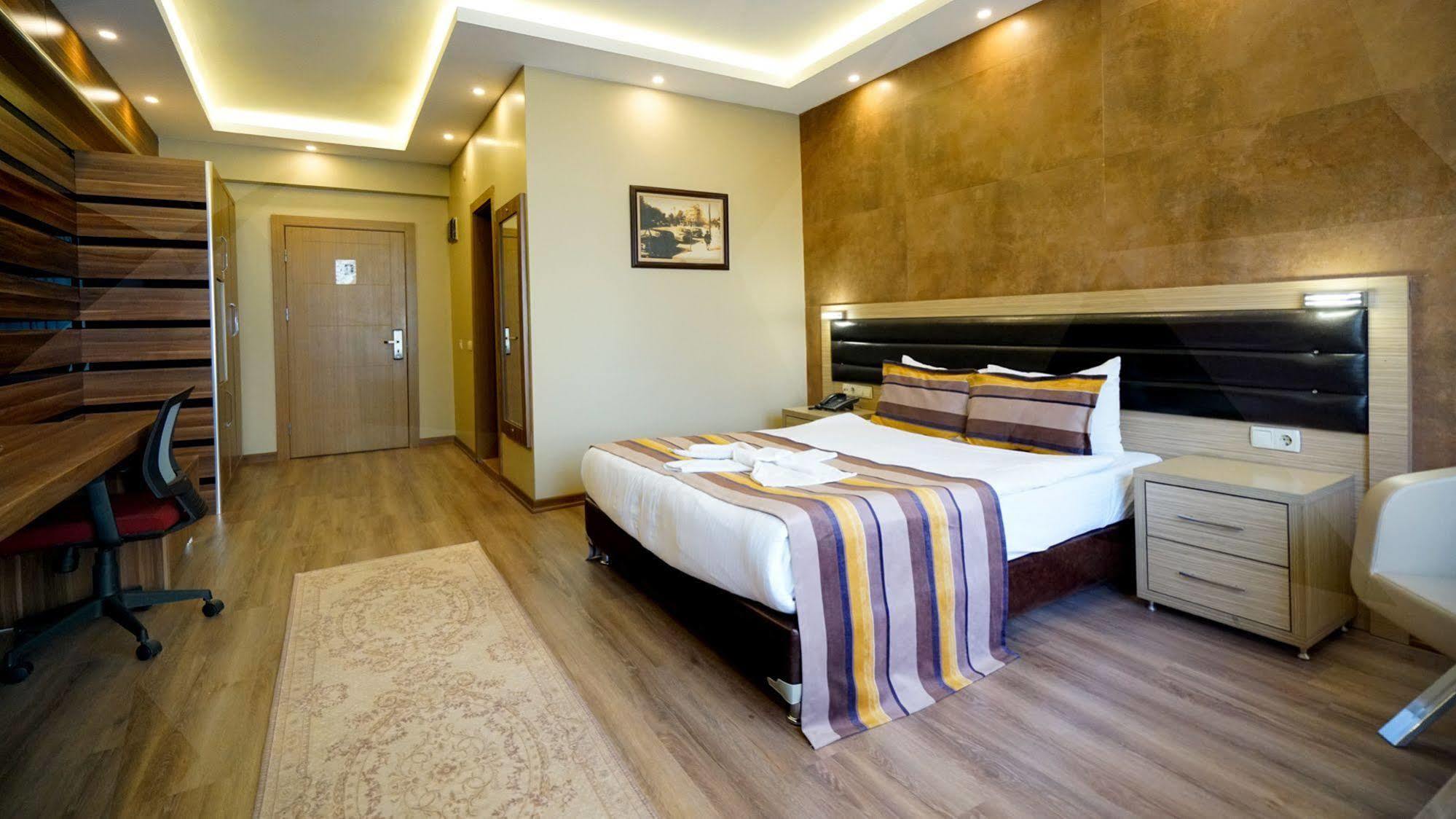Es Albatros Hotel Eskişehir Kültér fotó